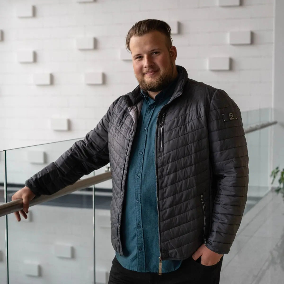 Pánská velká lehká celoroční bunda Redpoint Walker tmavě šedá