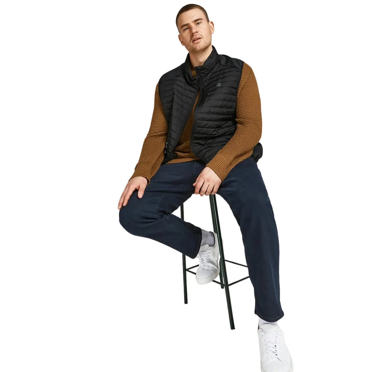 Velký pánský bezrukávníkový svetr se stojáčkem Jack &amp; Jones 12205347 černý