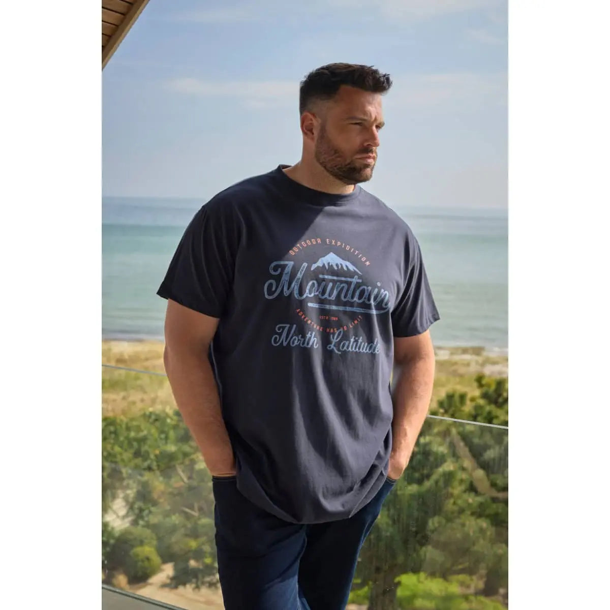 Duży męski t-shirt z nadrukiem koszulka z krótkim rękawem North Latitude 53105-0581 granatowa