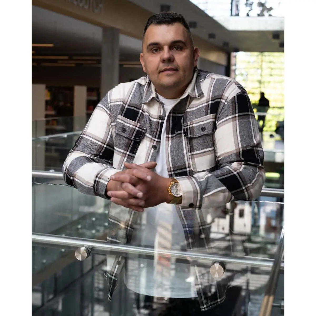 Duża męska flanelowa koszula z długim rękawem w  kratę Jack &amp; Jones 12284616 kremowo-grafitowa