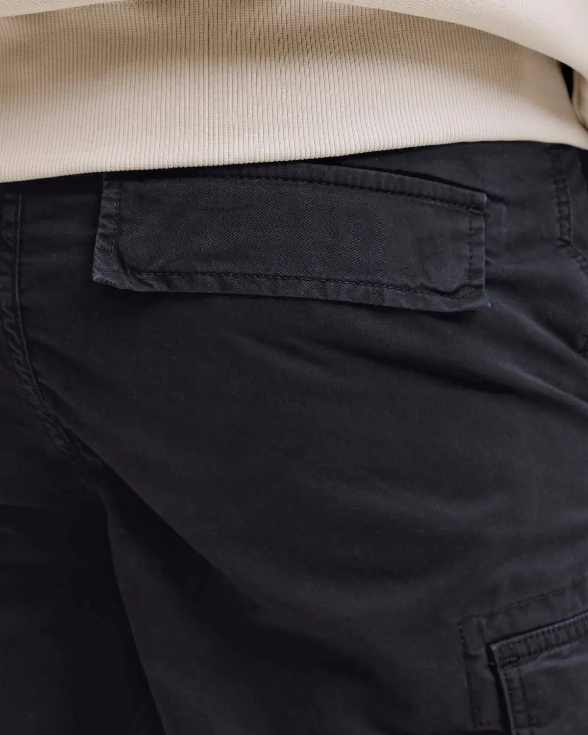 Velké pánské cargo kraťasy Jack &amp; Jones 12294296 černé