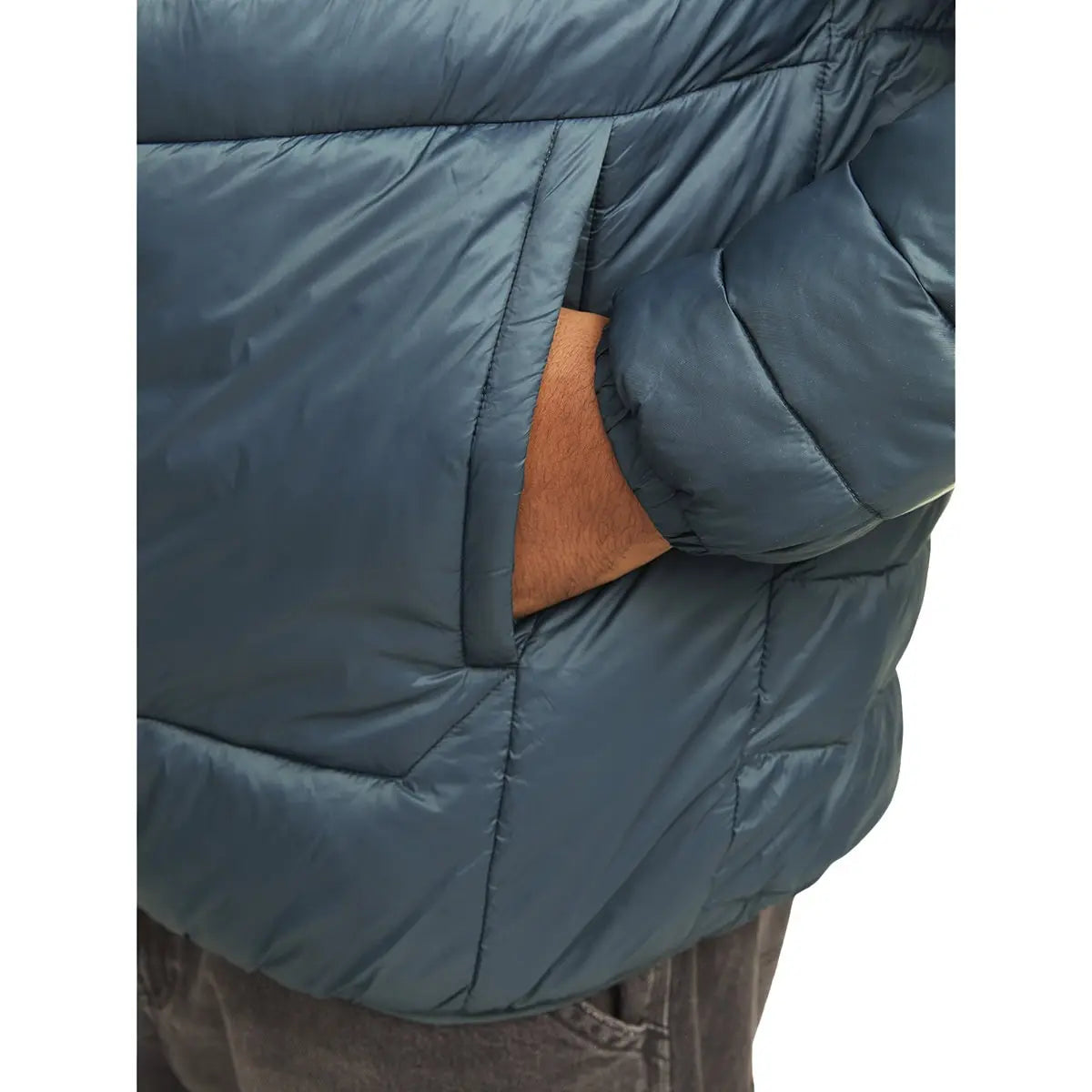 Duża męska kurtka jesienno-zimowa ze stójką Jack &amp; Jones 12259005 morska