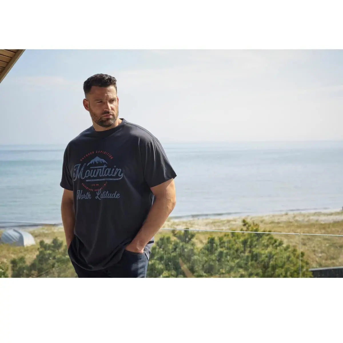 Duży męski t-shirt z nadrukiem koszulka z krótkim rękawem North Latitude 53105-0581 granatowa