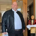 duża moda kurka na zamek ze skory czarna plus size